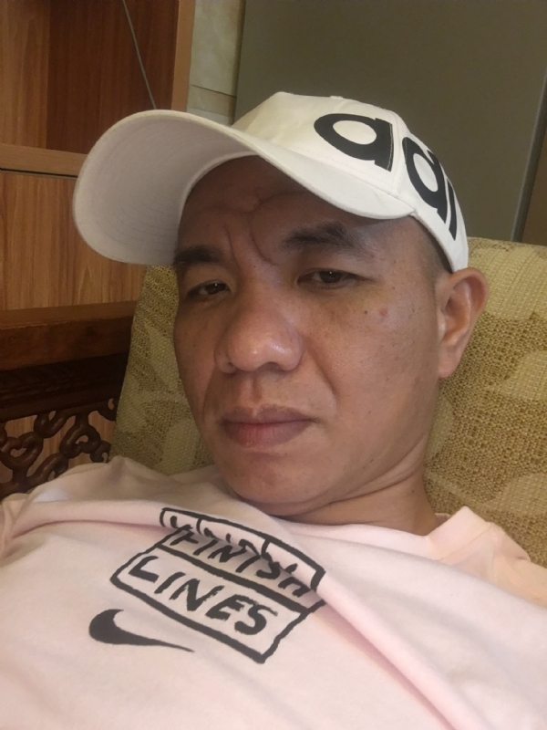 坚持到底的第一张照片--漳州相亲网