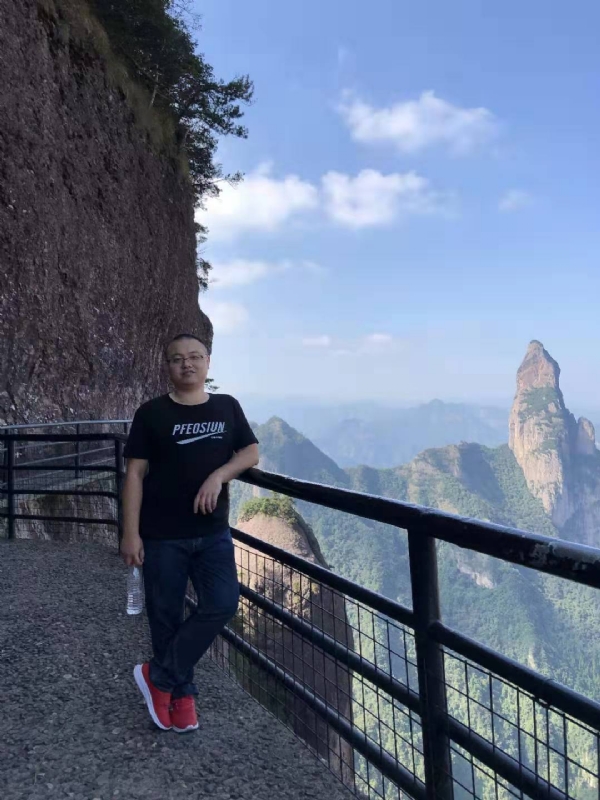 不杵于物的第一张照片--漳州相亲网