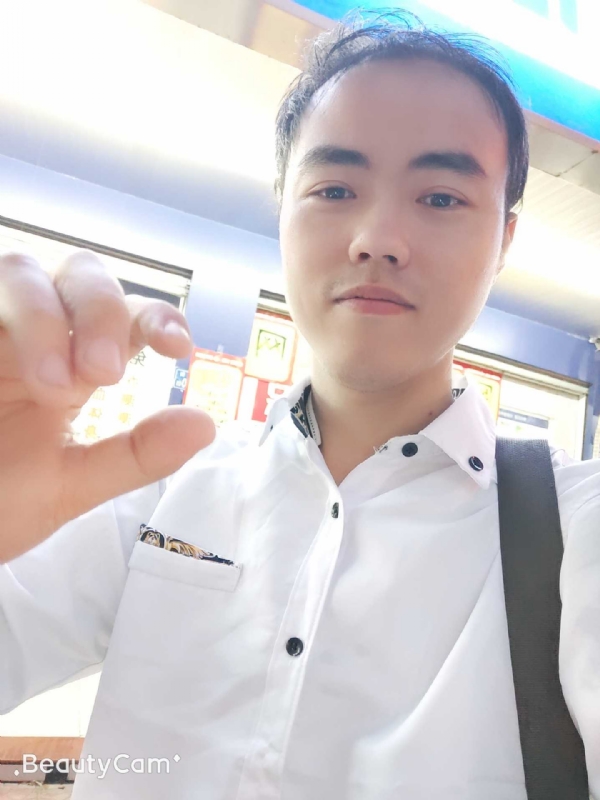 开心就好的第一张照片--漳州相亲网