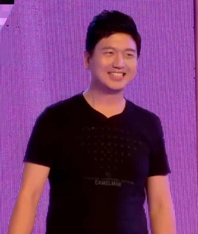 风继续吹的第一张照片--漳州相亲网