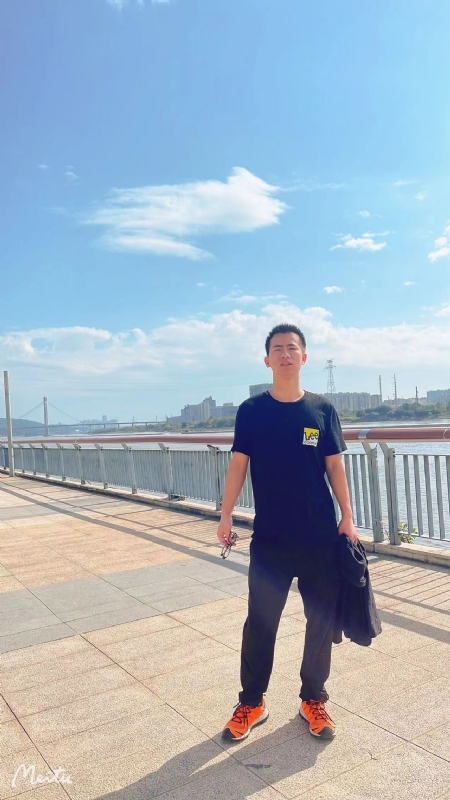 小螃蟹的第一张照片--漳州相亲网