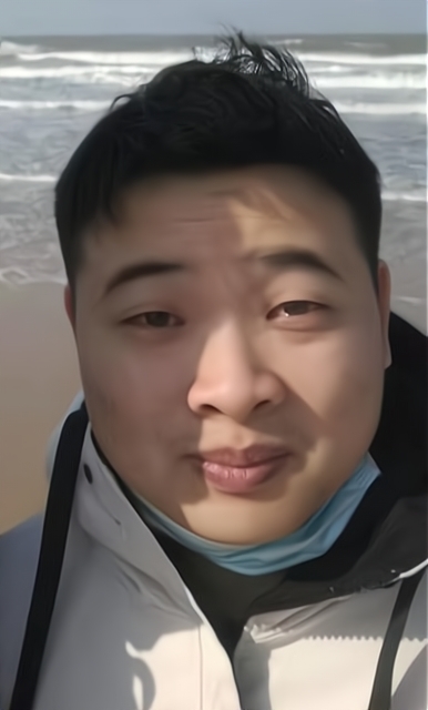 野生设计师的第一张照片--漳州相亲网