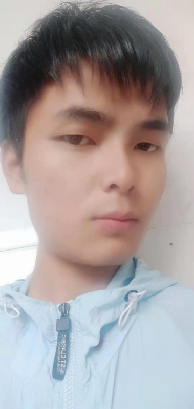安静的男生的第一张照片--漳州相亲网