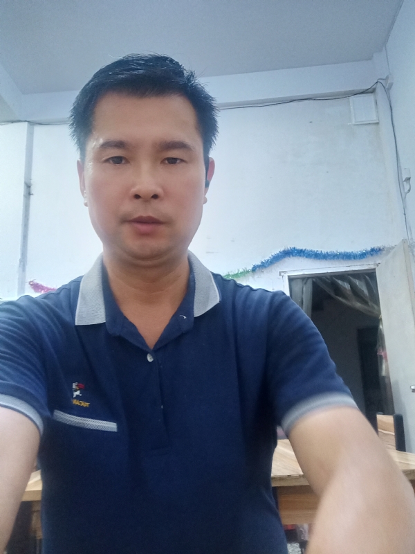 我是自强不息的第一张照片--漳州相亲网