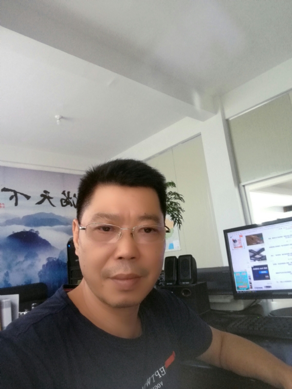 心平气和的第一张照片--漳州相亲网