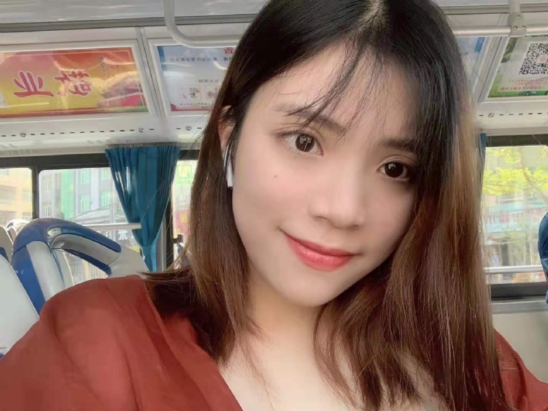 小眼睛的第一张照片--漳州相亲网