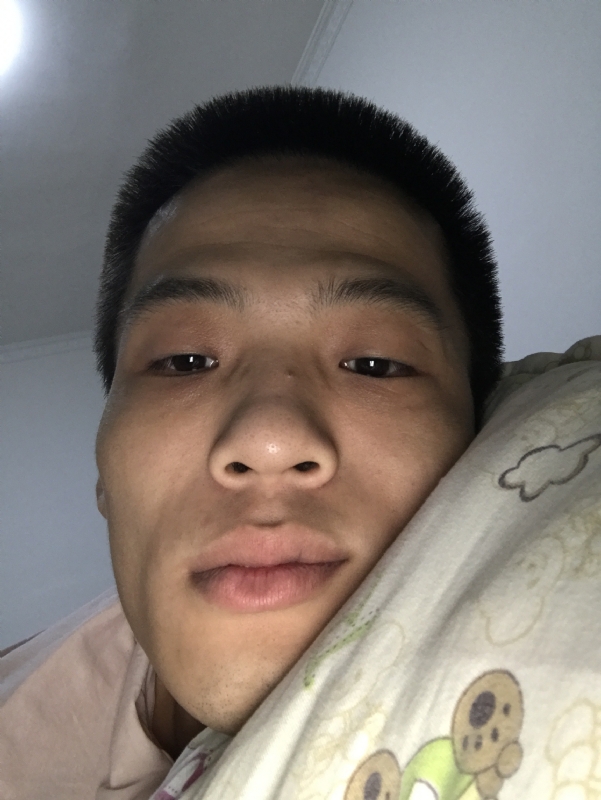 直男的第一张照片--漳州相亲网