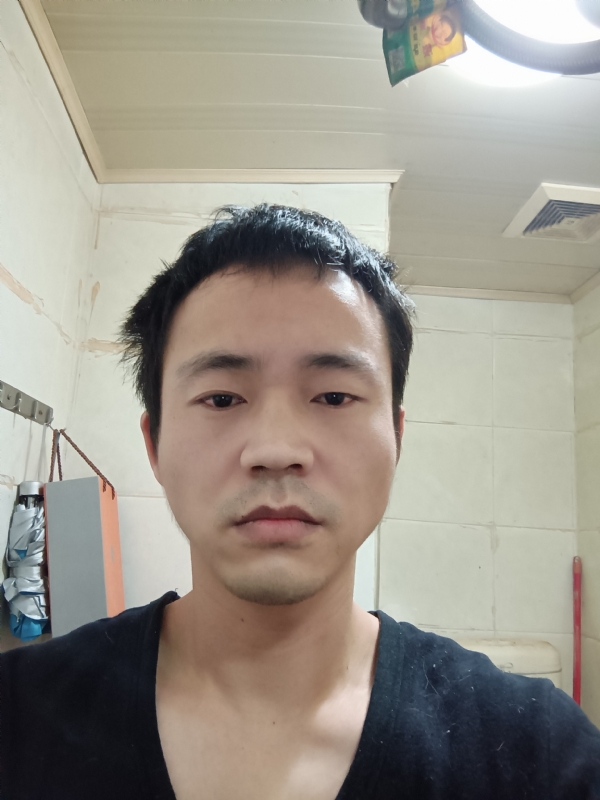 守望天空的第一张照片--漳州相亲网