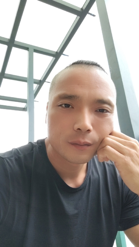 伯爵的第三张照片--漳州相亲网