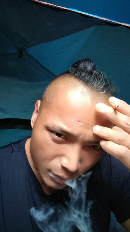 伯爵的第四张照片--漳州相亲网