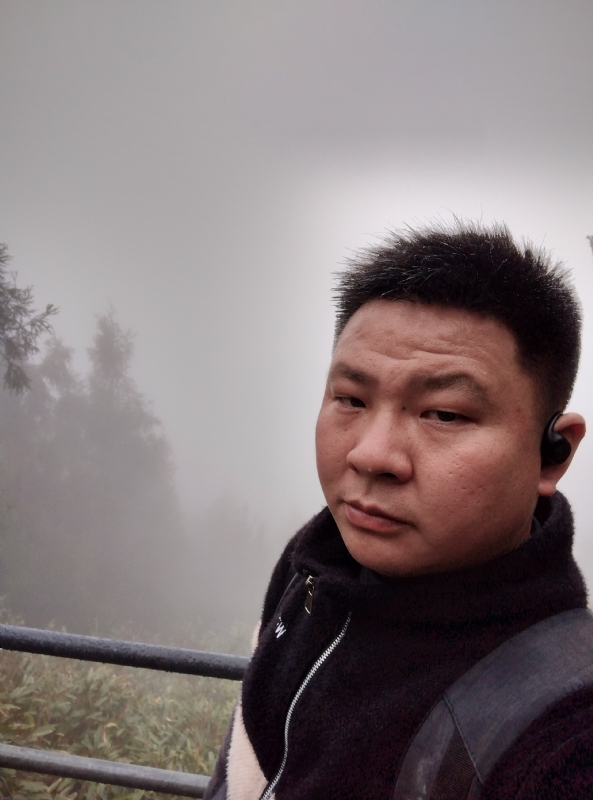 何何何的第一张照片--漳州相亲网