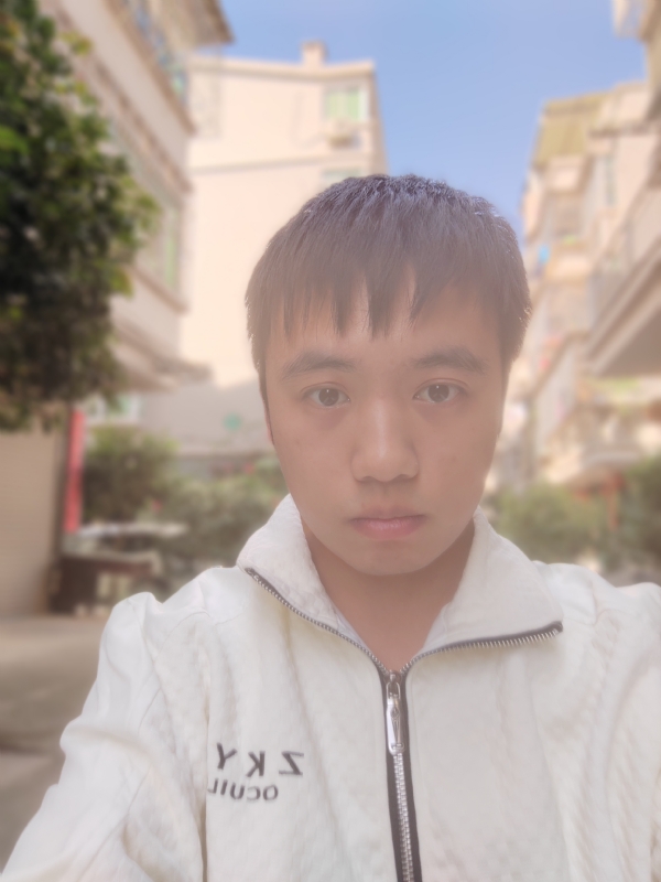 温柔的第一张照片--漳州相亲网